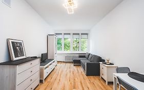 Abrahama 70 Apartament 2 pokojowy dla 4 osób w centrum Gdyni
